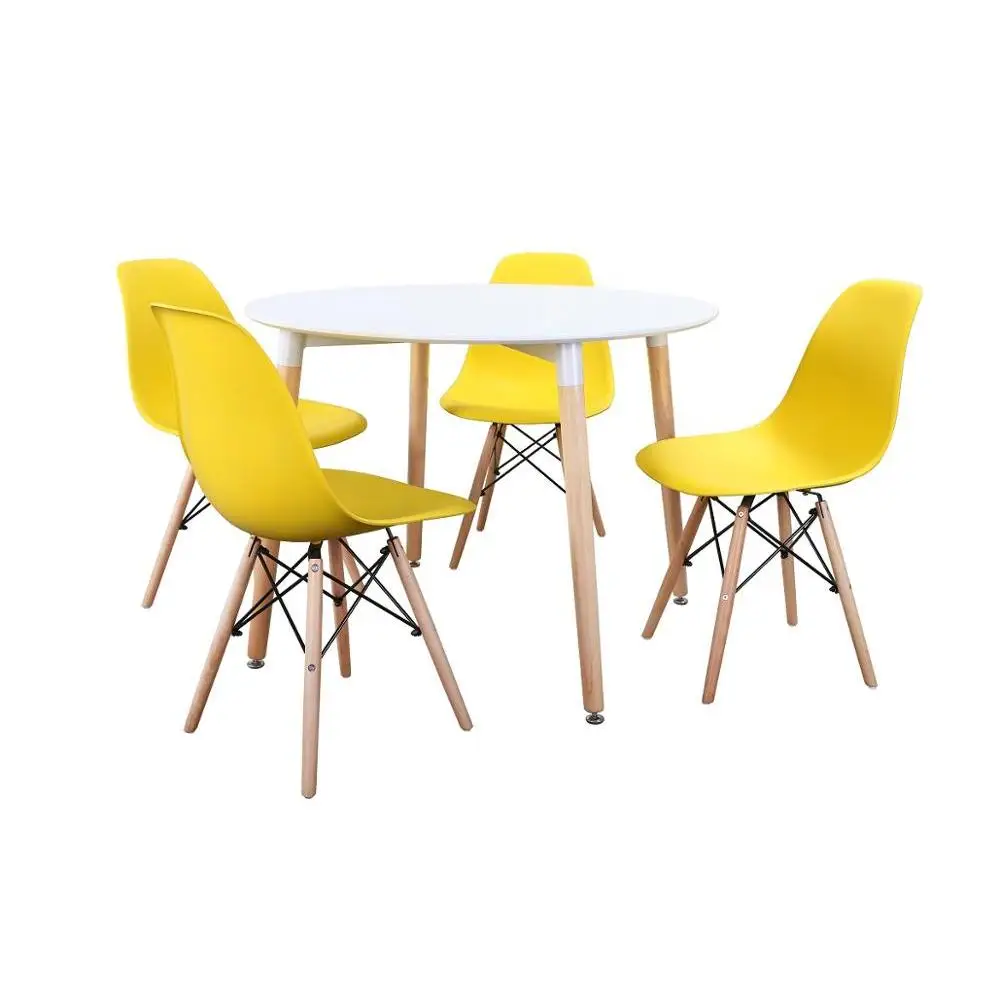Conjunto formado por una mesa Kup redonda de 100 + 4 sillas (varios colores)
