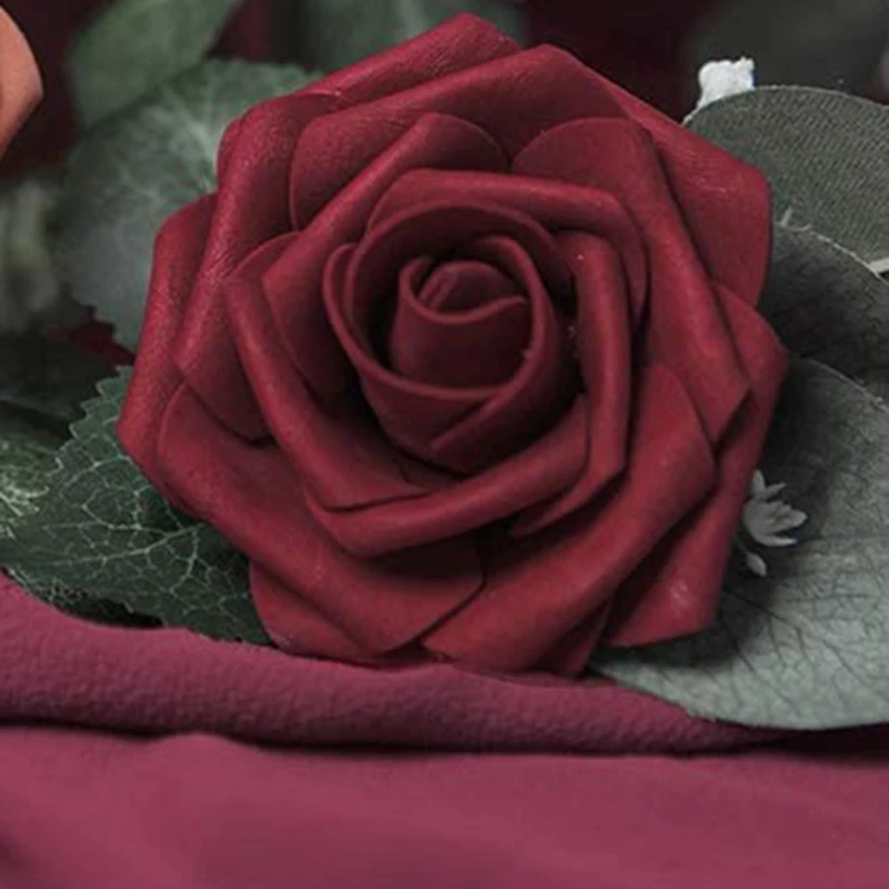 Umetno Cvetje 25Pcs Resnično Videti Burgundija Ponaredek Vrtnice z Stebla za DIY Poročne Šopke Rdečih Poročni Tuš