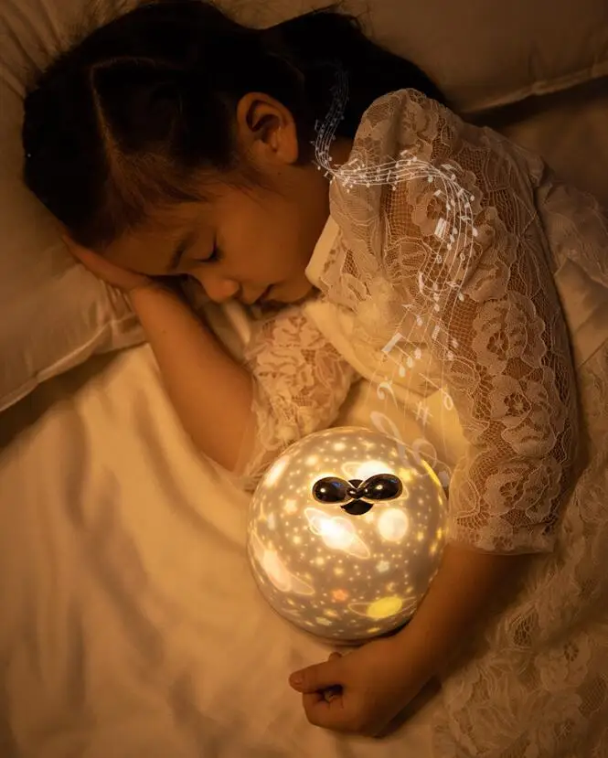 Glasba Projektor Noč Svetlobe Z BT Zvočnik Obračuna Vesolje Zvezdnato Nebo Vrtenje LED Lučka Pisane Utripanjem Star Otroci Baby Darilo