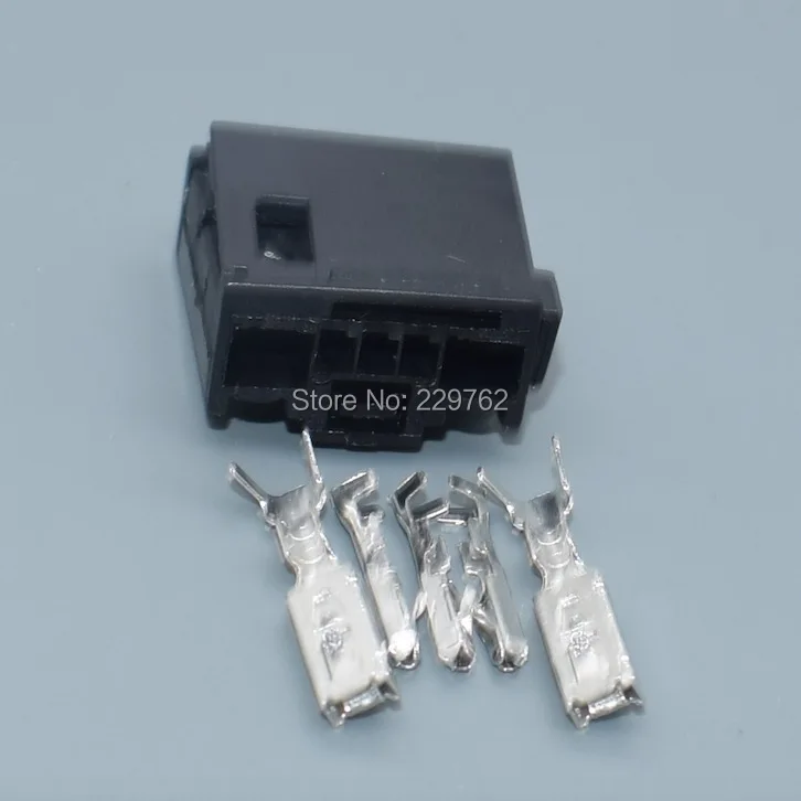 Shhworldsea 5 pin Auto tujih trgih pas, kabel Priključite na priključek avto plastični čep 1379217-1