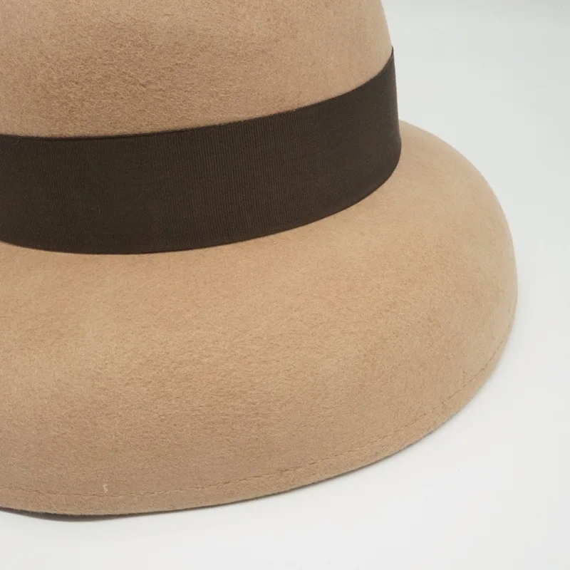 Francoski elegantno zvončaste klobuk Žametnim trakom dekoracijo retro kamele volne klobučevine klobuk ženski Britanski divje original Hepburn počutil klobuk