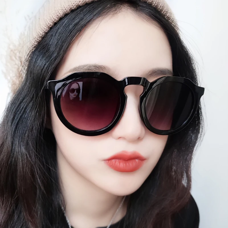 LongKeeper Prevelik Krog sončna Očala Ženske Luksuzni Mačka Oči, sončna Očala Modne Dame Potovanje Očala Odtenki UV400 Gafas