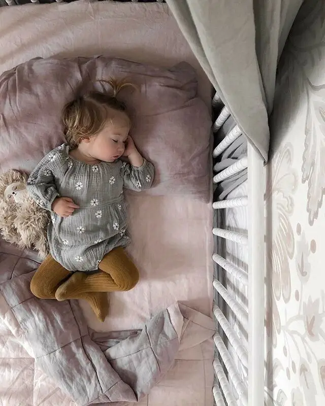 Blagovne Znamke 2019 Cvetlični Baby Bombaž Perilo Bodysuits Jeseni Baby Dekle Trdna Jumpsuits Moda Novorojenega Dojenčka Otroci Dolg Rokav Sunsuits