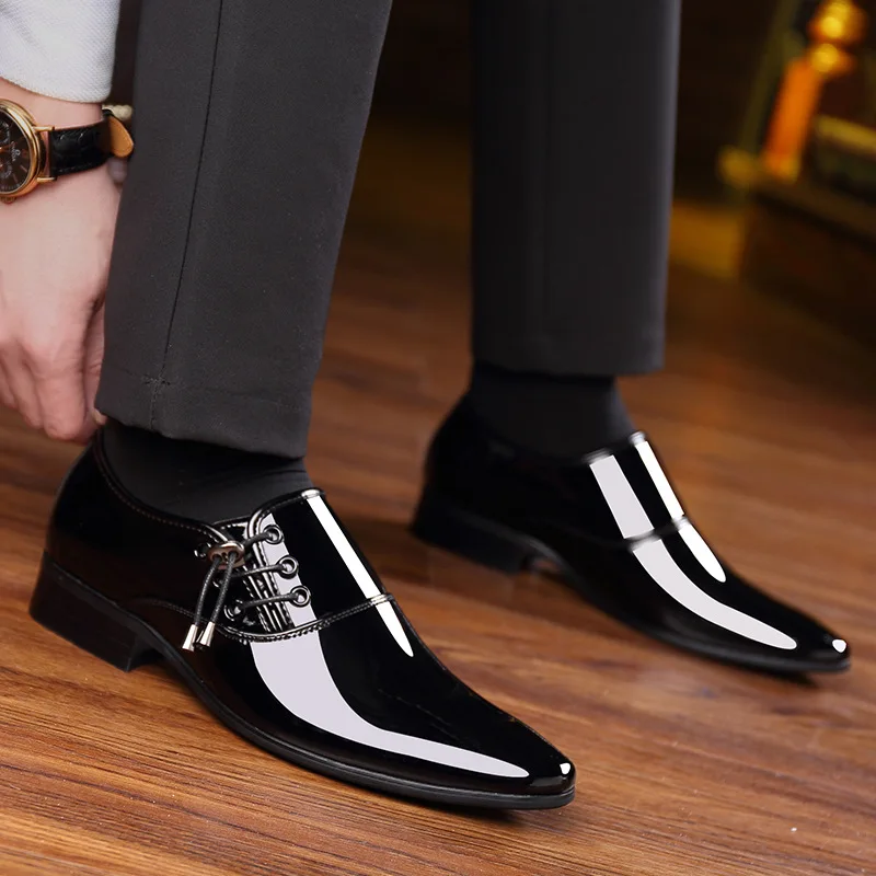 Luksuzne blagovne Znamke Moških Klasičnih Konicami Prstov Obleko, Čevlji Mens Zdrsne na Lakasto Usnje Črna Poročni Čevlji Mens Oxford Formalno Čevlji
